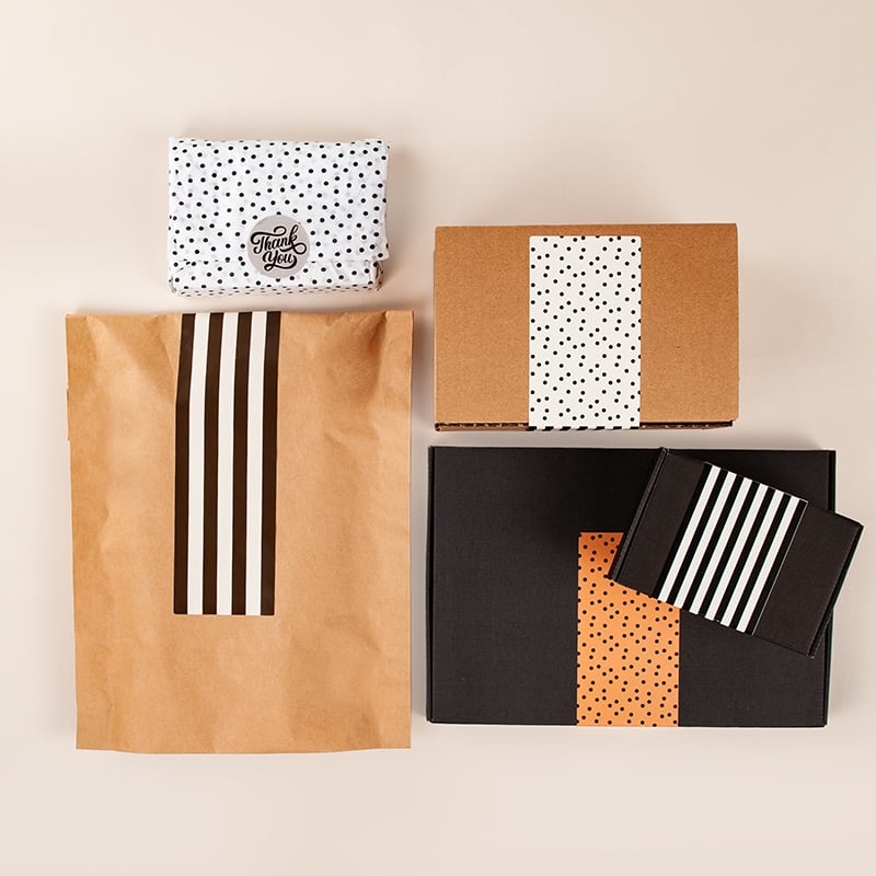 Förslutningsetikett dots aprikos/black - 3