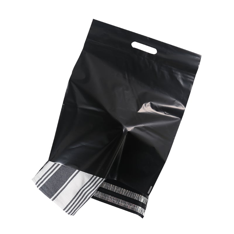 Svart e-handelspåse/postorderpåse premium med handtag - 2