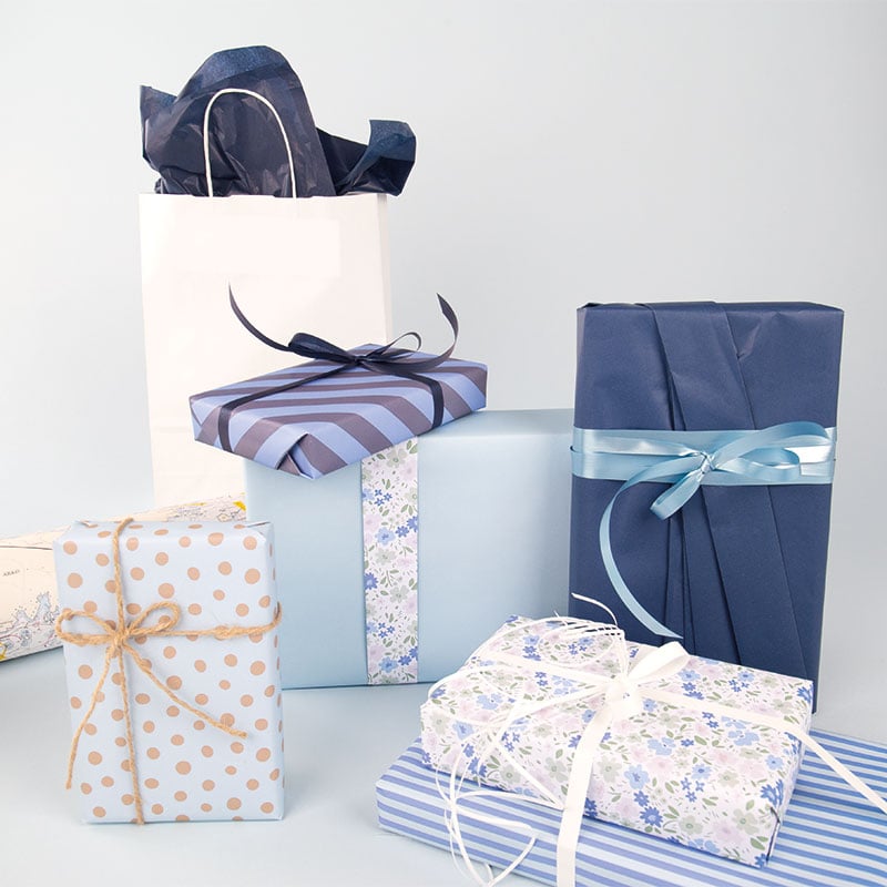 Presentpapper Miami Blue Gold Dots - 2
